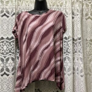 Simply Vera blouses 👚